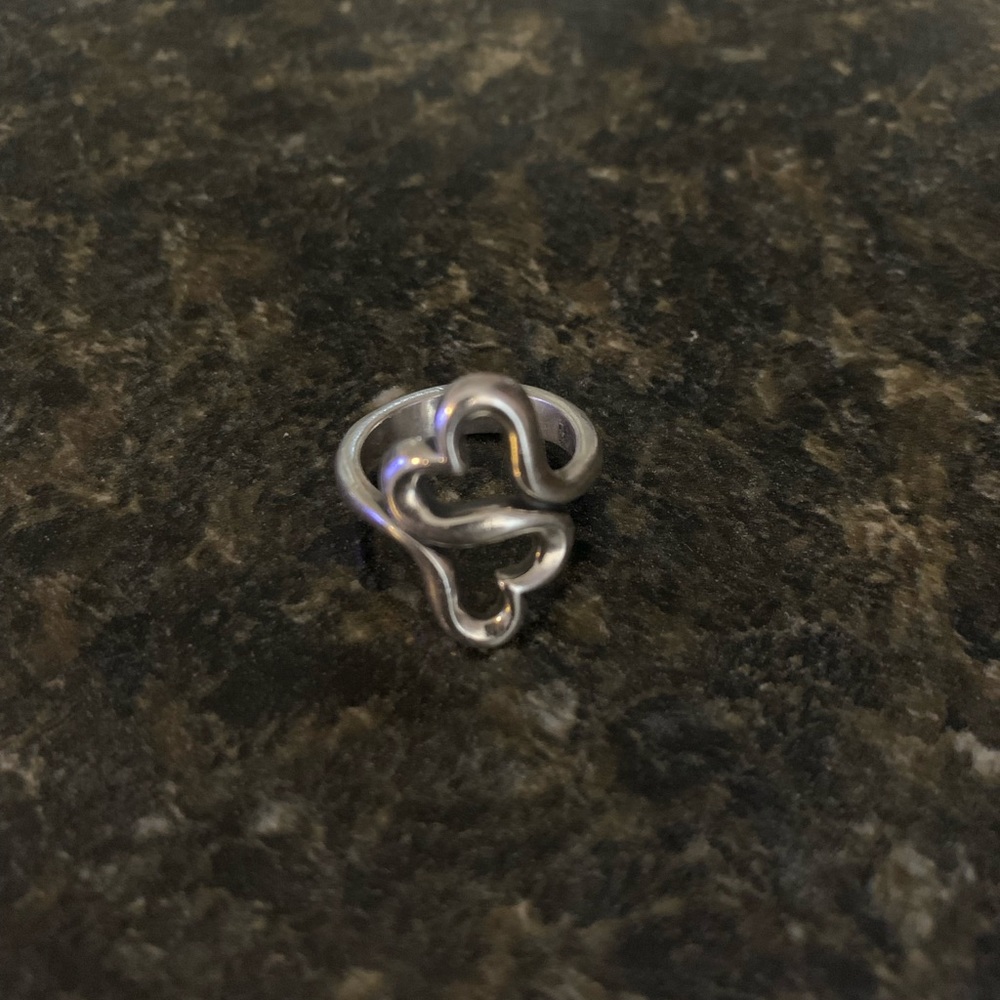 Heart to heart ring